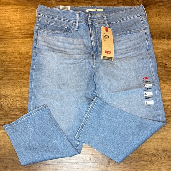 Levi’s 311 Shaping Skinny Capri Hypersoft Mid Rise Light Wash Women’s 16 W33 NWT - Picture 1 of 8